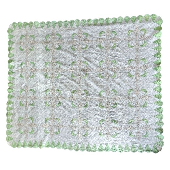 HANDMADE 1938 Clover Moon and‎ Star Quilt Scalloped Edge Floral 84 x 71in - Picture 1 of 16